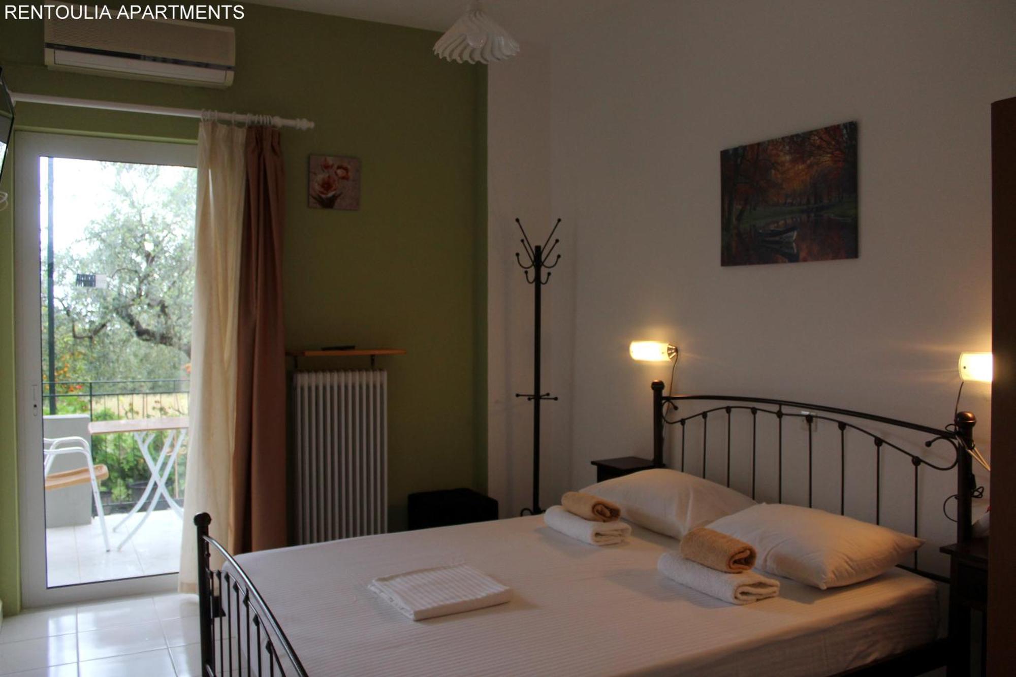 Rentoulia Apartments Poúlithra 외부 사진