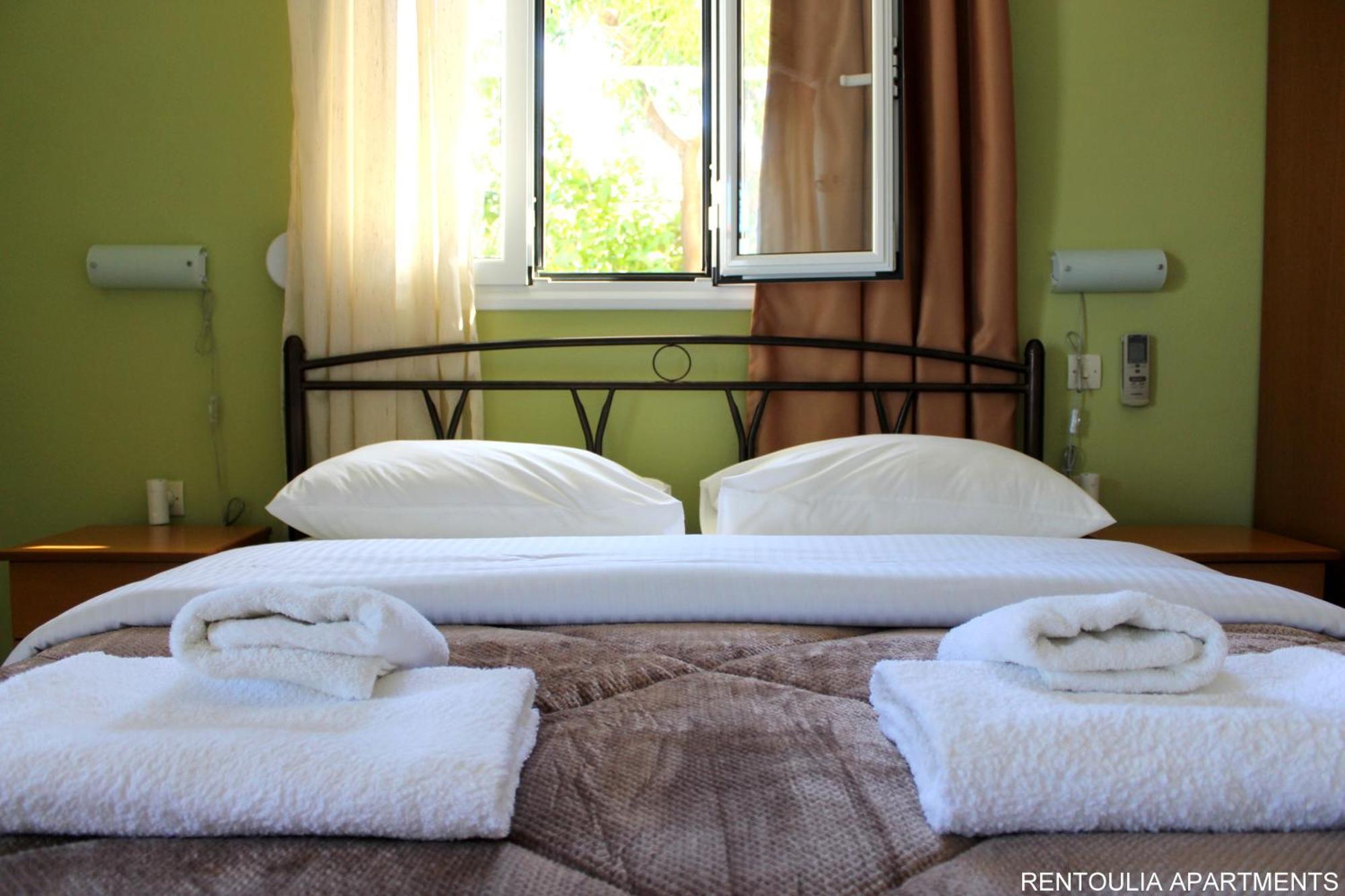 Rentoulia Apartments Poúlithra 외부 사진