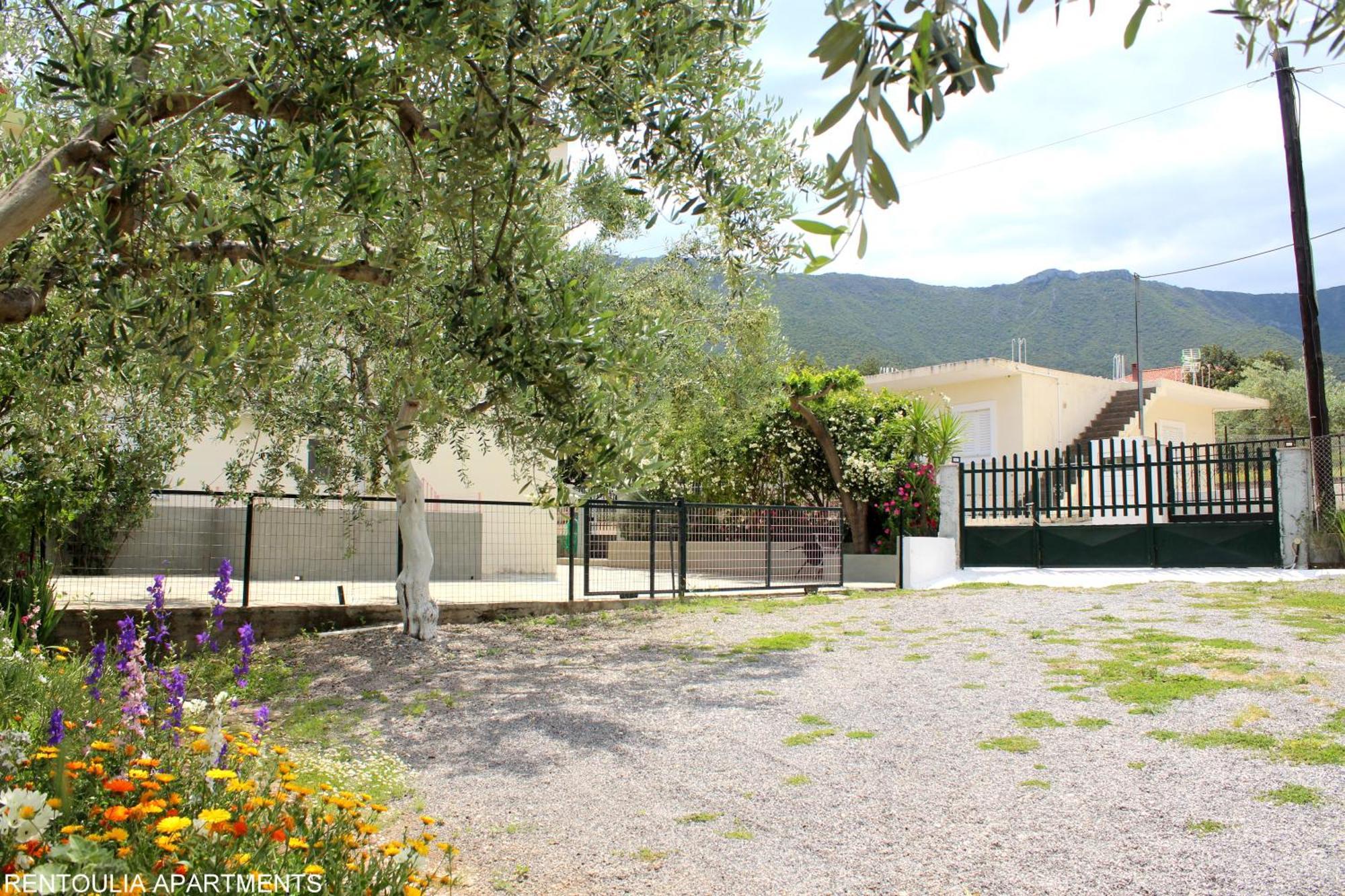 Rentoulia Apartments Poúlithra 외부 사진