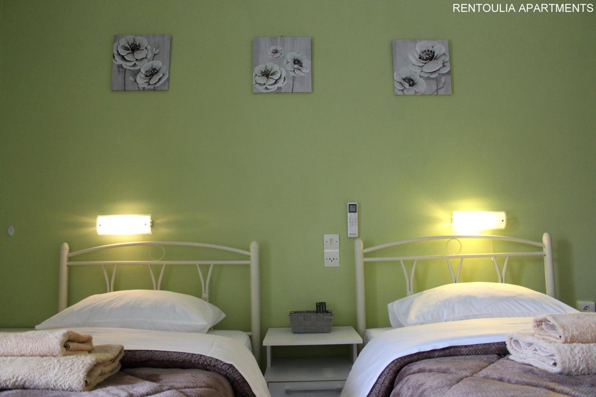 Rentoulia Apartments Poúlithra 외부 사진