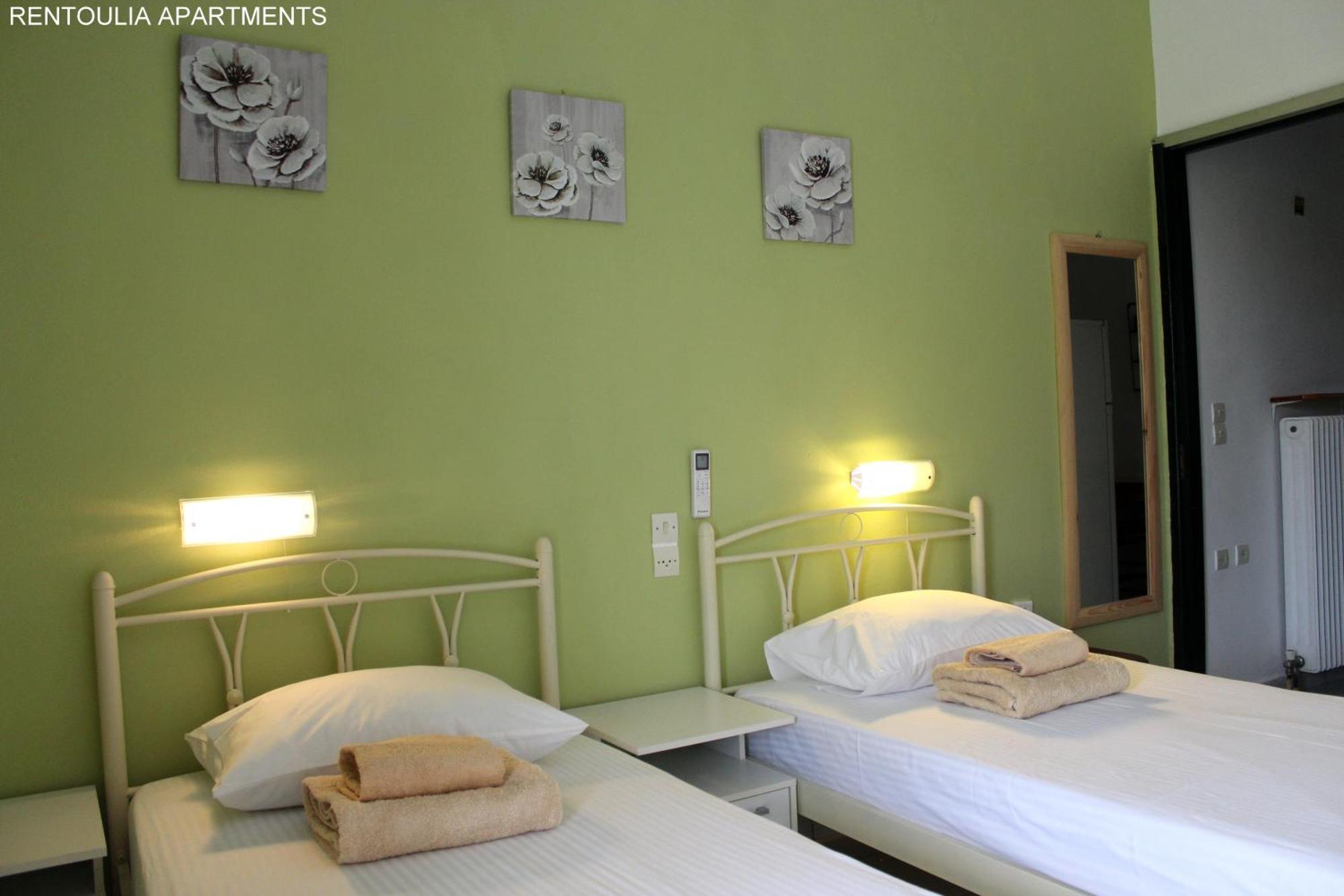 Rentoulia Apartments Poúlithra 외부 사진