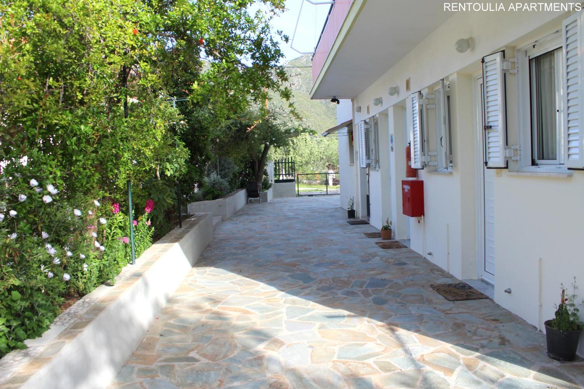 Rentoulia Apartments Poúlithra 외부 사진